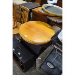 20TH CENTURY LIGHT WOOD CIRCULAR TOP WINE TABLE WITH TURNED COLUMN AND TRIPOD BASE, TOP 60CM DIAM