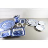 MIXED LOT OF BLUE AND WHITE CHINA TO INCLUDE COPELAND SPODE TOWER PATTERN, GEORGE JONES ABBEY