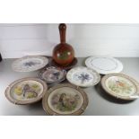 MIXED LOT OF CERAMICS TO INCLUDE PURBECK POTTERY BIRD PATTERN PLATES, A VICTORIAN TERRACOTTA