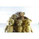 BOX OF VINTAGE TEDDY BEARS