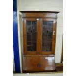 EARLY 20TH CENTURY OAK BUREAU BOOKCASE CABINET WITH LEAD GLAZED TOP SECTION OVER A BASE WITH FALL