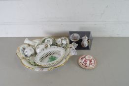 MIXED LOT COMPRISING A HEREND PORCELAIN PIN DISH TOGETHER WITH VARIOUS MINIATURE COALPORT CUPS AND