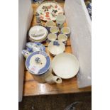 MIXED LOT OF CERAMICS TO INCLUDE AN ADAMS PART COFFEE SET, VARIOUS DECORATED PLATES, SMALL PIN