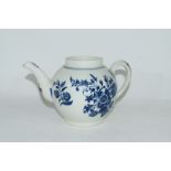 18th century Lowestoft porcelain teapot