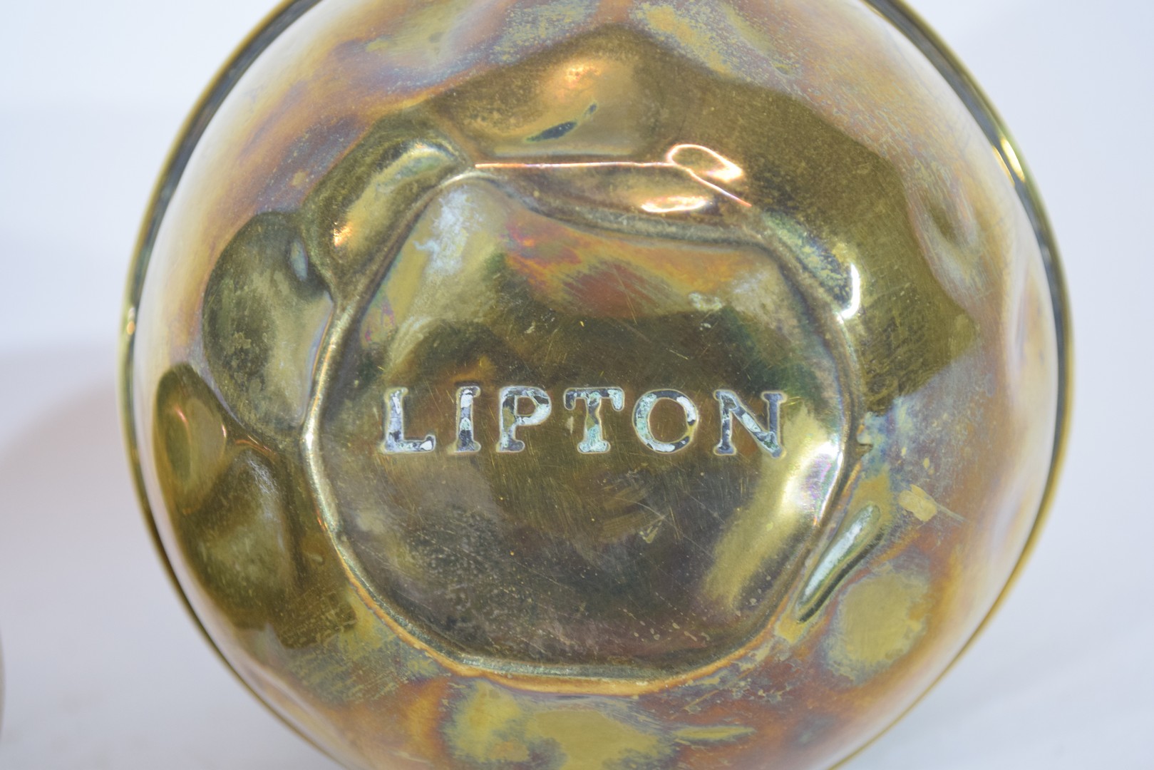 Liptons souvenir tea caddy from The British Empire Exhibition 1924 - Image 2 of 5