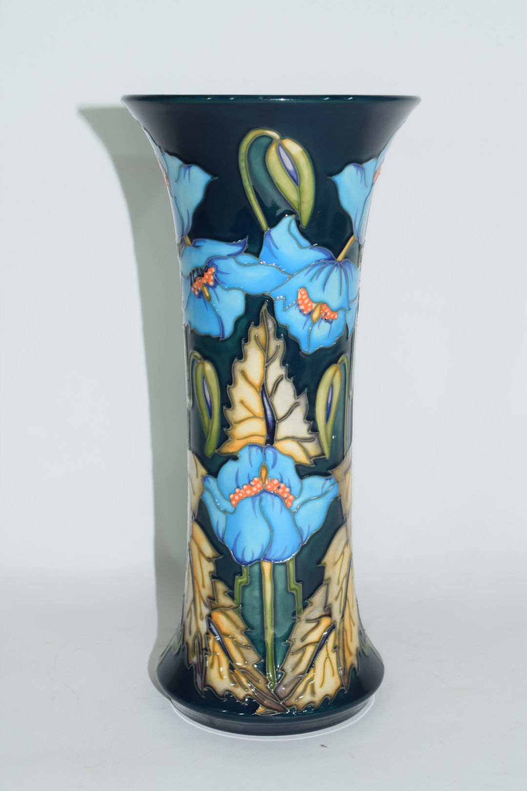 Modern Moorcroft vase - Image 4 of 7