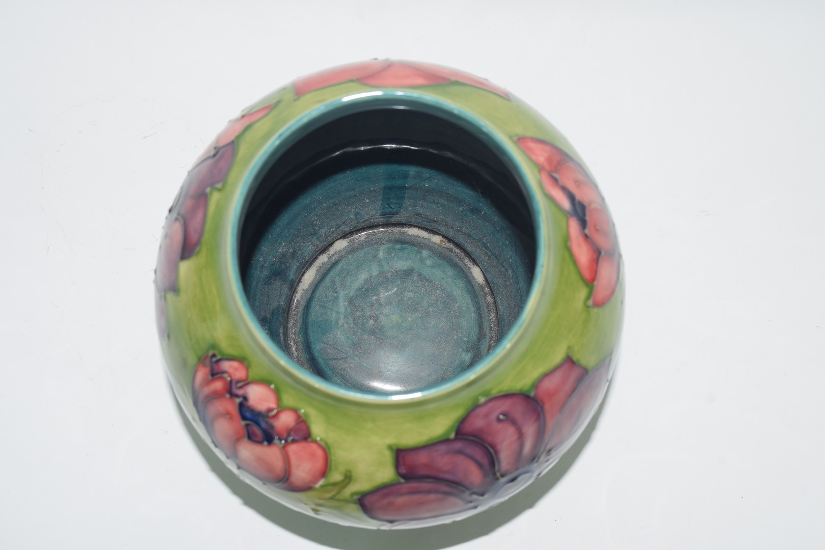 Globular Moorcroft vase - Image 5 of 8