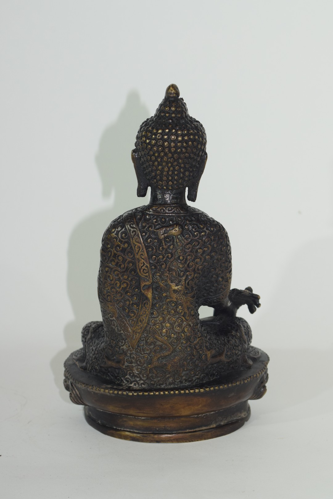 Metal model of a Buddha - Image 3 of 5