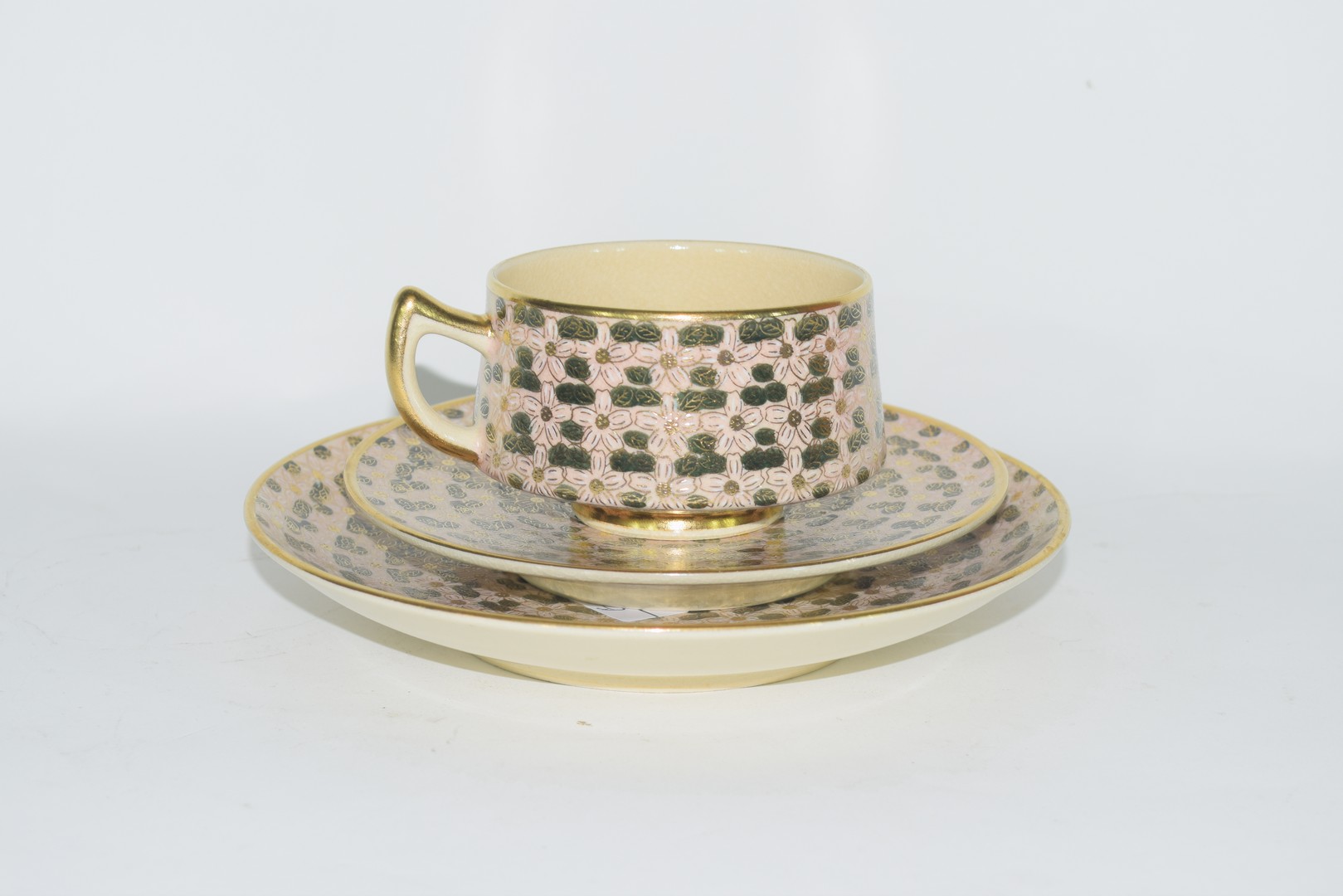 Twelve piece Satsuma tea set