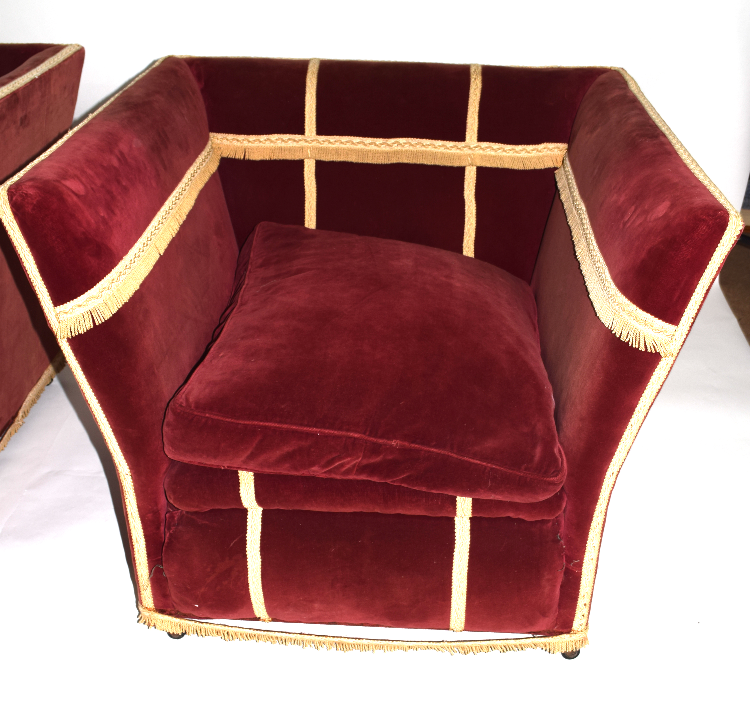 Early 20th century drop end Knole style two-seater sofa and pair of accompanying chairs, upholstered - Image 3 of 7