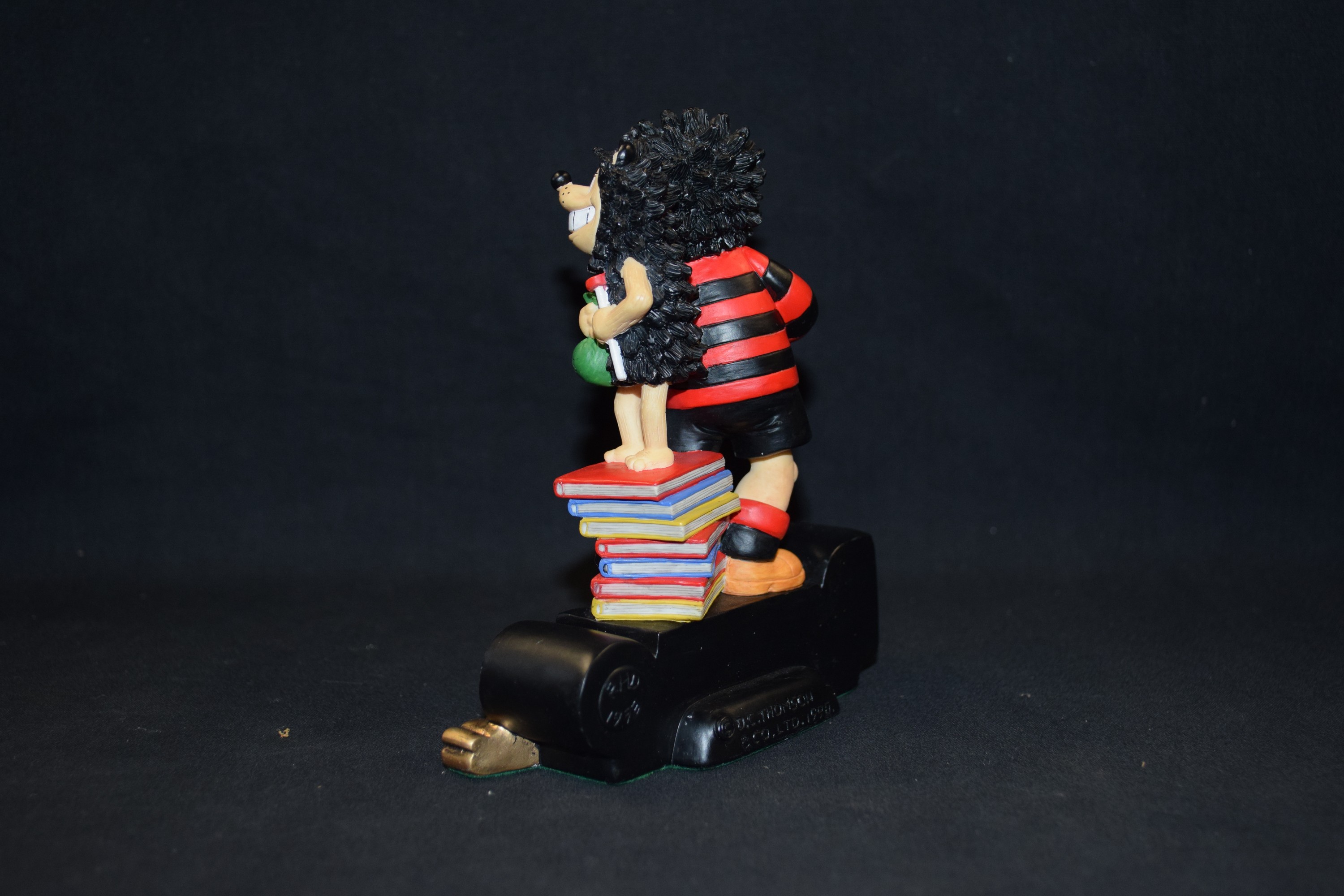 Boxed Robert Harrop Figure, Beano Six O (60 yr), year 1998, Ref BDLE98 - Image 3 of 6