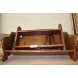 MIXED LOT COMPRISING AN OAK BOOK RACK TOGETHER WITH A FOLDING WOODEN BOOK STAND AND A SMALL TWO-TIER