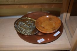 THICK GAUGE COPPER ALMS TYPE DISH OF 20TH CENTURY MANUFACTURE, 29CM DIAM, TOGETHER WITH A NEW