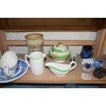 MIXED LOT COMPRISING SEAFORTH BLUE AND WHITE GRAVY BOAT AND PLATES, SMALL WEDGWOOD SAUCE TUREEN,
