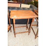 EARLY 20TH CENTURY OAK SIDE TABLE ON BARLEY TWIST LEGS, 60CM WIDE