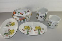 PORTMEIRION BOTANIC GARDEN WARES COMPRISING TWO SERVING DISHES AND TWO JARDINIERES TOGETHER WITH A