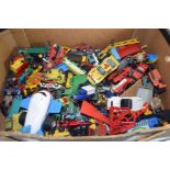 LARGE BOX OF MIXED TOY VEHICLES
