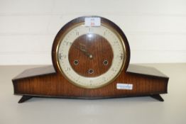 EARLY 20TH CENTURY OAK CASED SMITHS MANTEL CLOCK