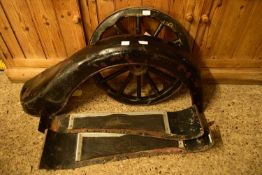 AUTOMOBILA INTEREST - VINTAGE FORD MODEL T PARTS COMPRISING A WHEEL, WHEEL ARCH AND A PAIR OF