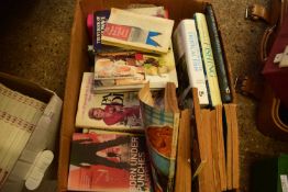 BOX OF MIXED BOOKS TO INCLUDE COOKERY INTEREST