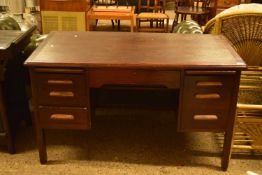 ABBESS OAK OFFICE DESK, 136CM WIDE