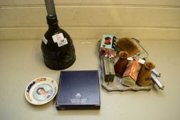 MIXED LOT OF ITEMS TO INCLUDE GLASS DRESSING TABLE TRAY AND ACCESSORIES, A WADE POTTERIES DECANTER