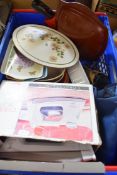 BOX OF MIXED KITCHEN WARES AND OTHER ITEMS