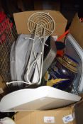 BOX OF MIXED KITCHEN WARES, MODERN ORIENTAL VASE AND OTHER ITEMS