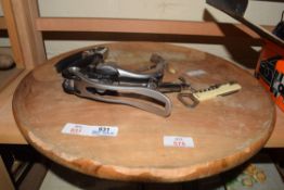 WOODEN TRAY CONTAINING CORKSCREWS