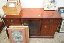 REPRODUCTION MAHOGANY VENEERED COMBINATION SIDEBOARD AND HI-FI CABINET, 136CM WIDE