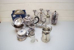 MIXED LOT OF SILVER PLATED WARES TO INCLUDE TEA SET, COASTERS, CANDELABRA, PLACE MATS ETC