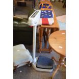 VINTAGE SECA FLOOR STANDING WEIGHT SCALES