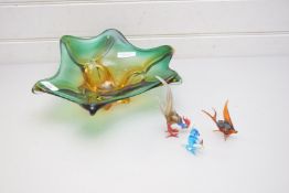 MURANO ART GLASS FRUIT BOWL TOGETHER WITH A SELECTION OF GLASS ANIMALS