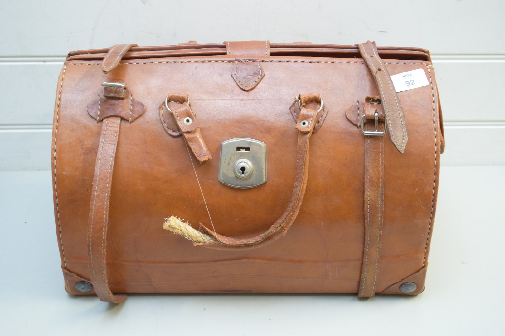 BROWN LEATHER GLADSTONE BAG
