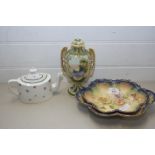 MIXED LOT COMPRISING A NORITAKE DOUBLE HANDLED VASE (A/F)