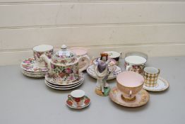 MIXED LOT OF ASSORTED TEA WARES TO INCLUDE 19TH CENTURY GAUDY LUSTRE CUP AND SAUCER, QTY OF SADLER