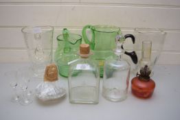 MIXED LOT OF GLASS WARES COMPRISING EARLY 20TH CENTURY LEMONADE GLASSES, SMALL OIL LAMP, GRANTS