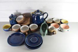 QTY OF DENBY TABLE WARES AND TEA WARES IN A VARIETY OF PATTERNS