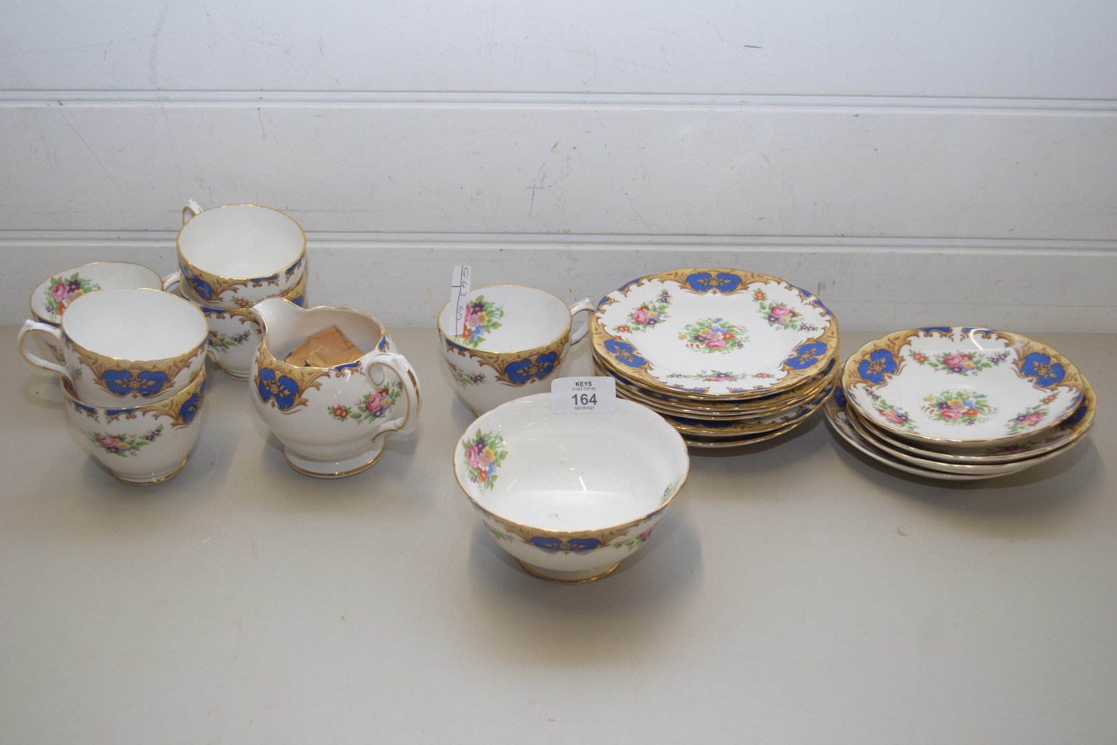 QTY OF GROSVENOR FLORAL DECORATED TEA WARES