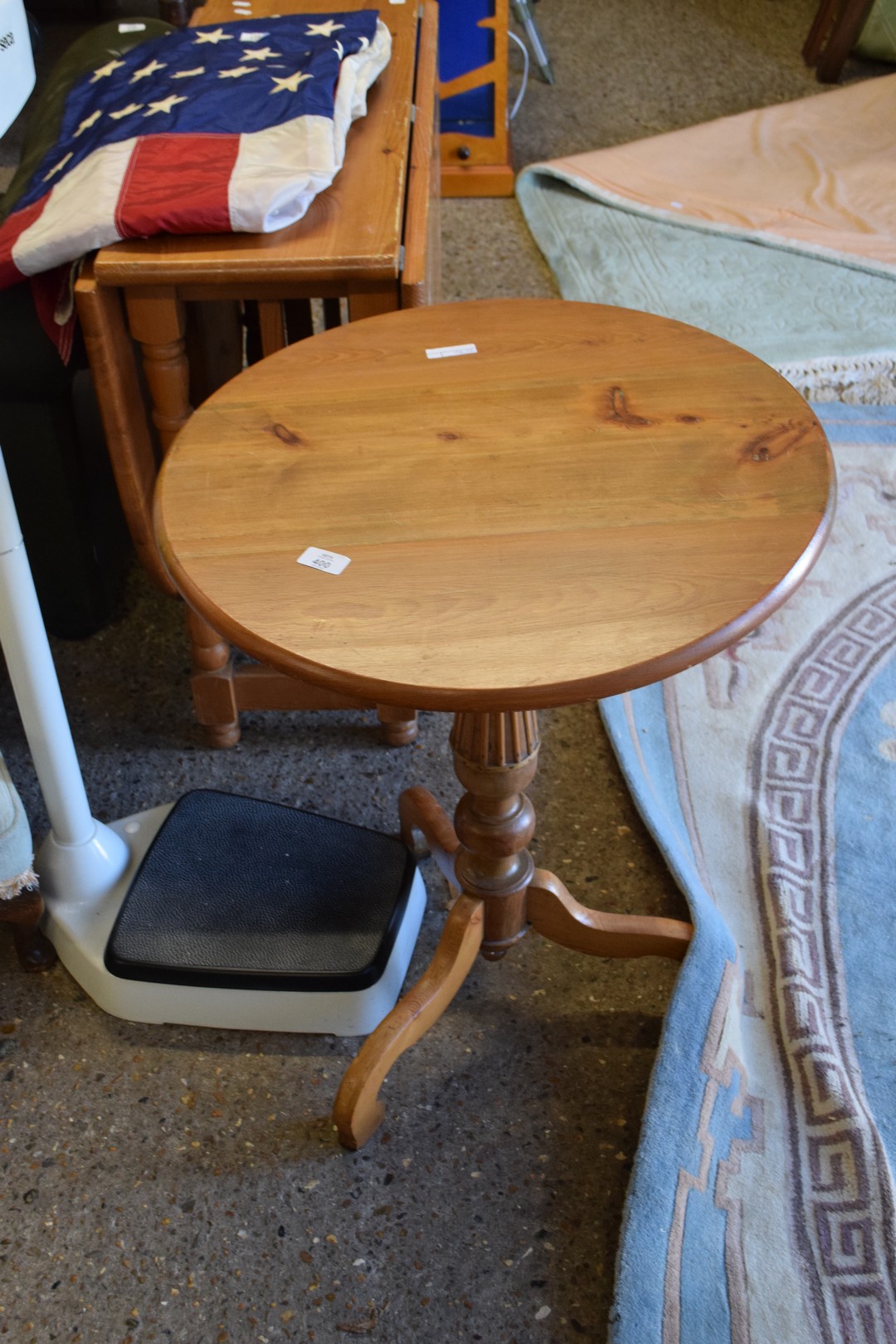 PINE CIRCULAR TOPPED PEDESTAL TABLE ON TRIPOD BASE, THE TOP 56CM DIAM