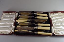 CASED SILVER PLATED FISH CUTLERY