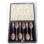 Set of six 18th century silver tea spoons, Old English pattern, with feather decorated bowls,