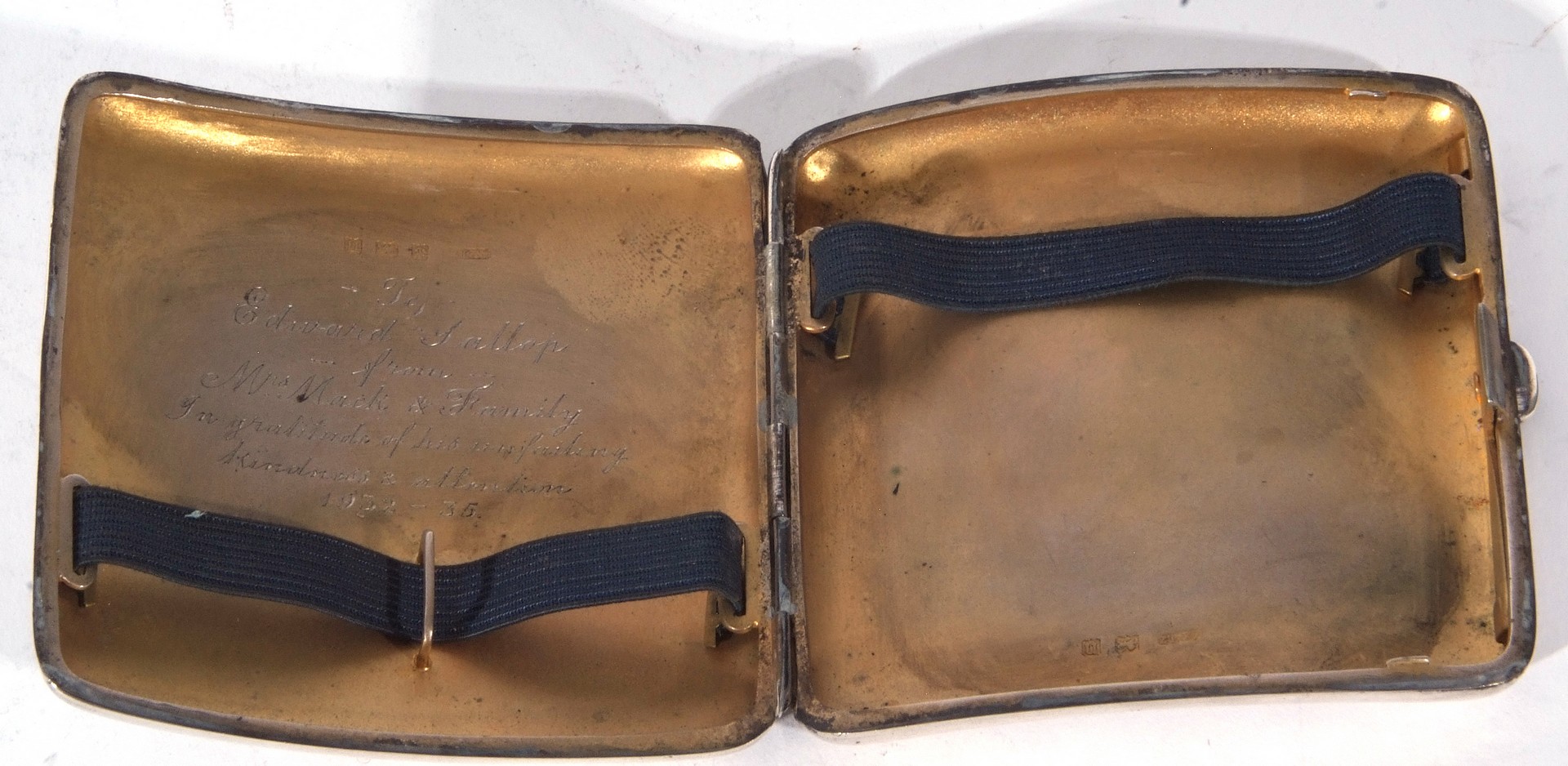 George V silver cigarette case of hinged and curved square form, Birmingham 1912, maker's mark A&J - Image 3 of 4