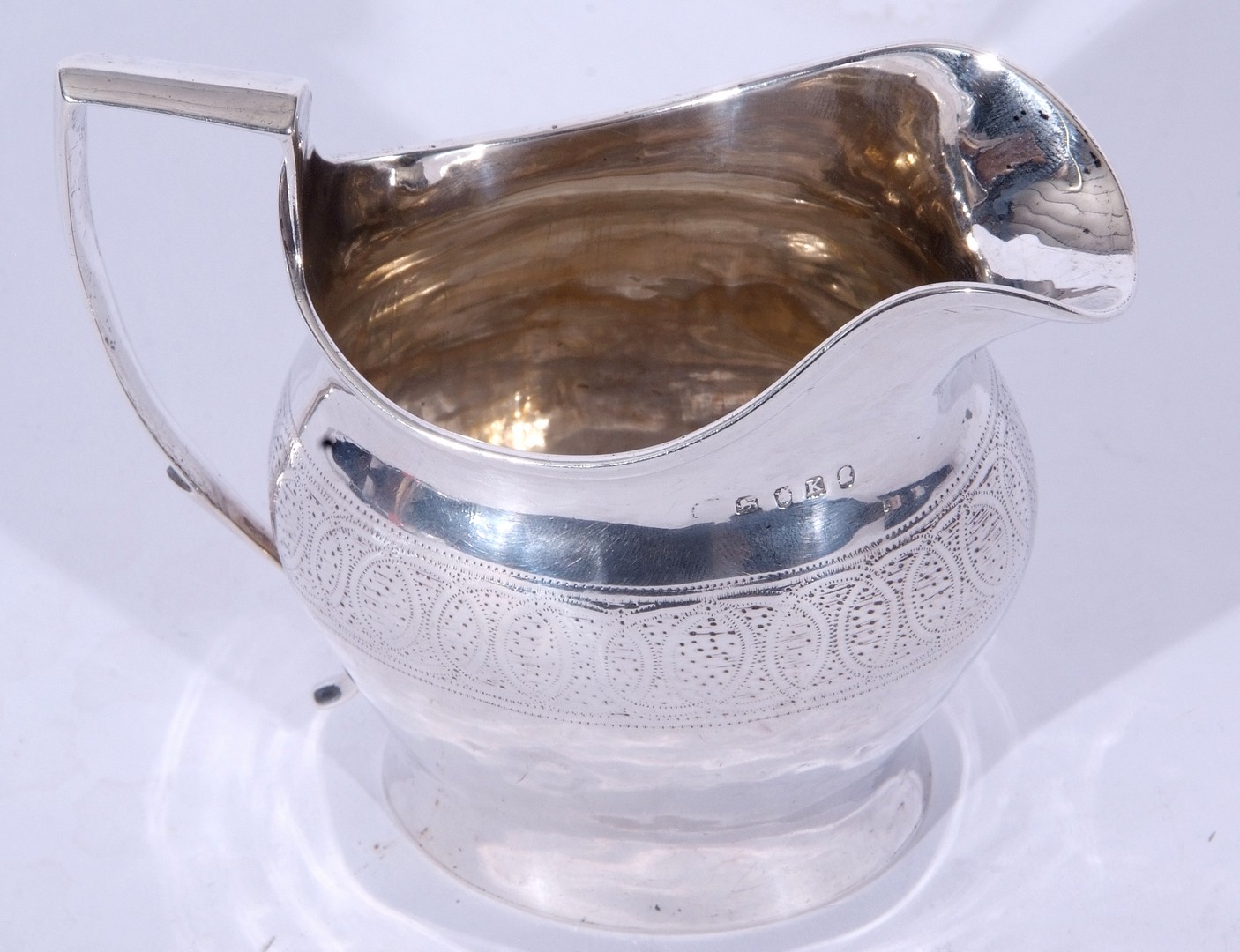 George III silver cream or milk jug, helmet shaped with chased and engraved band, plain square - Image 4 of 5