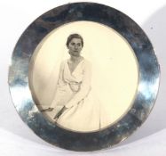 Edward VII silver mounted easel backed photograph frame of circular form, Birmingham 1909, 20cm