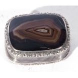 18th or early 19th century silver banded agate mounted vinaigrette of hinged rectangular form, the
