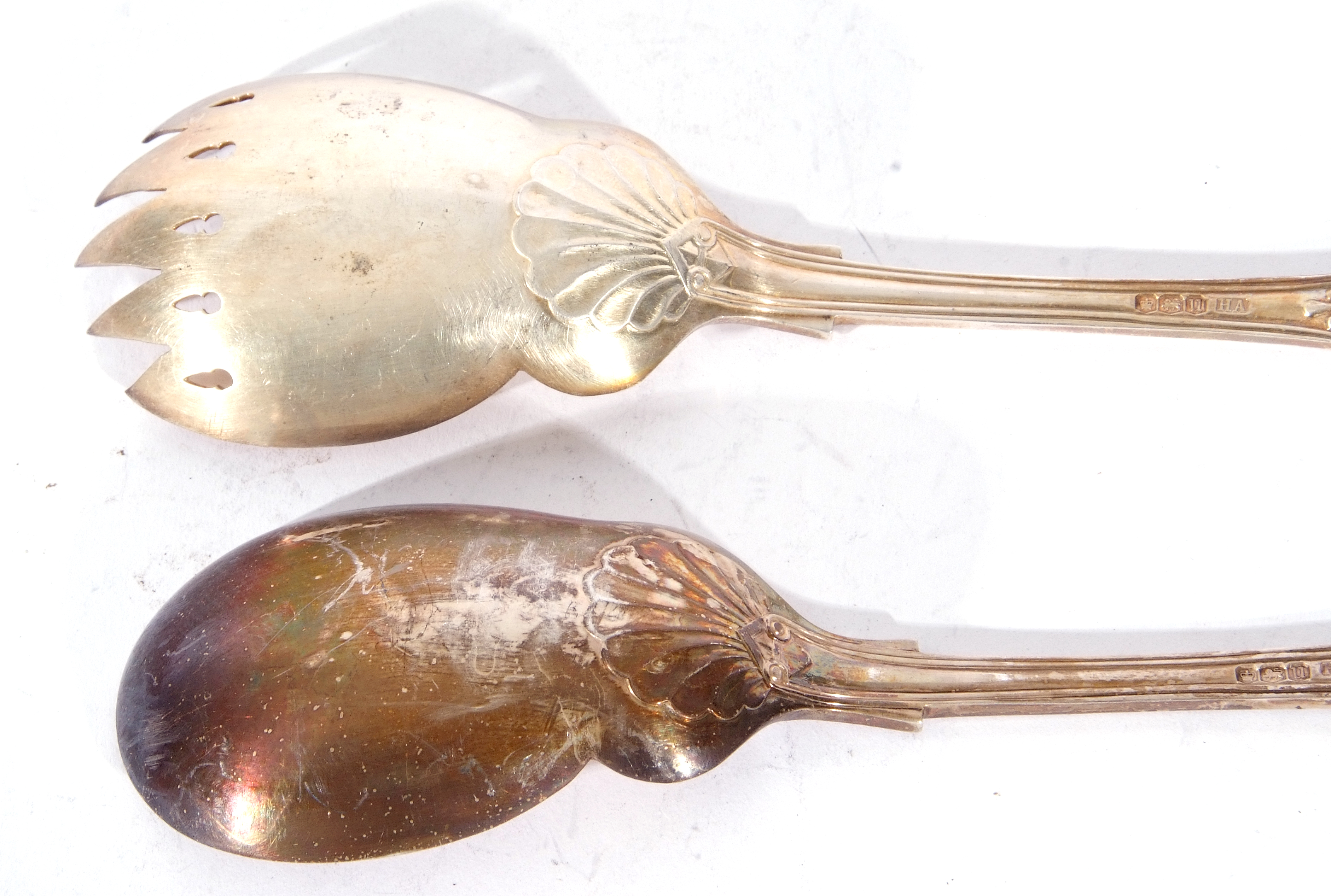 Pr of Kings Pattern silver Salad Servers, Sheffield 1937, 232 gms. - Image 4 of 6