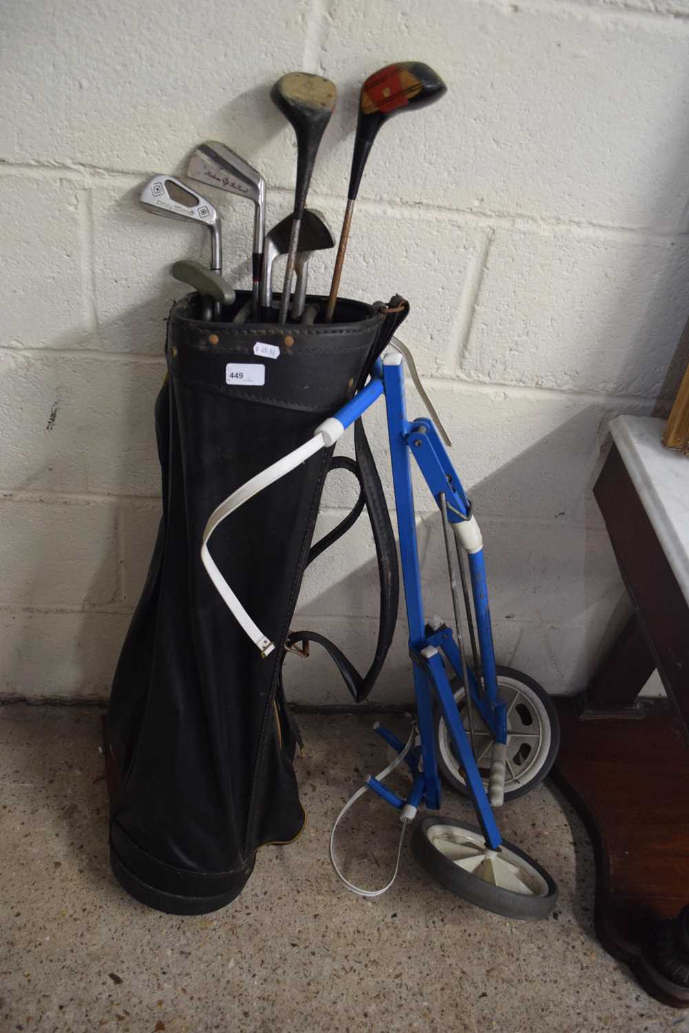 CASE OF VINTAGE GOLF CLUBS AND ACCOMPANYING METAL GOLF TROLLEY