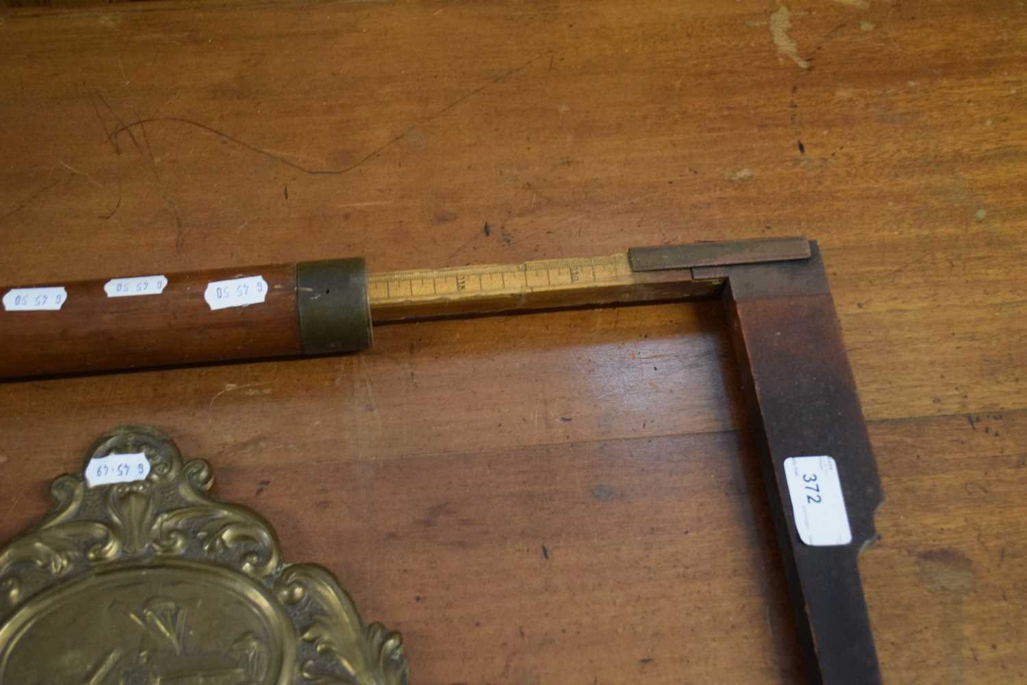 ANTIQUE HARDWOOD AND BRASS MOUNTED ADJUSTABLE MEASURE MARKED 'HAWKESLEY MAKER, OXFORD STREET, - Image 2 of 2