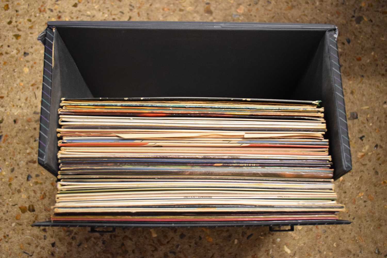 CASE OF VARIOUS MIXED RECORDS TO INCLUDE JIM REEVES, JAMES GALWAY AND OTHERS